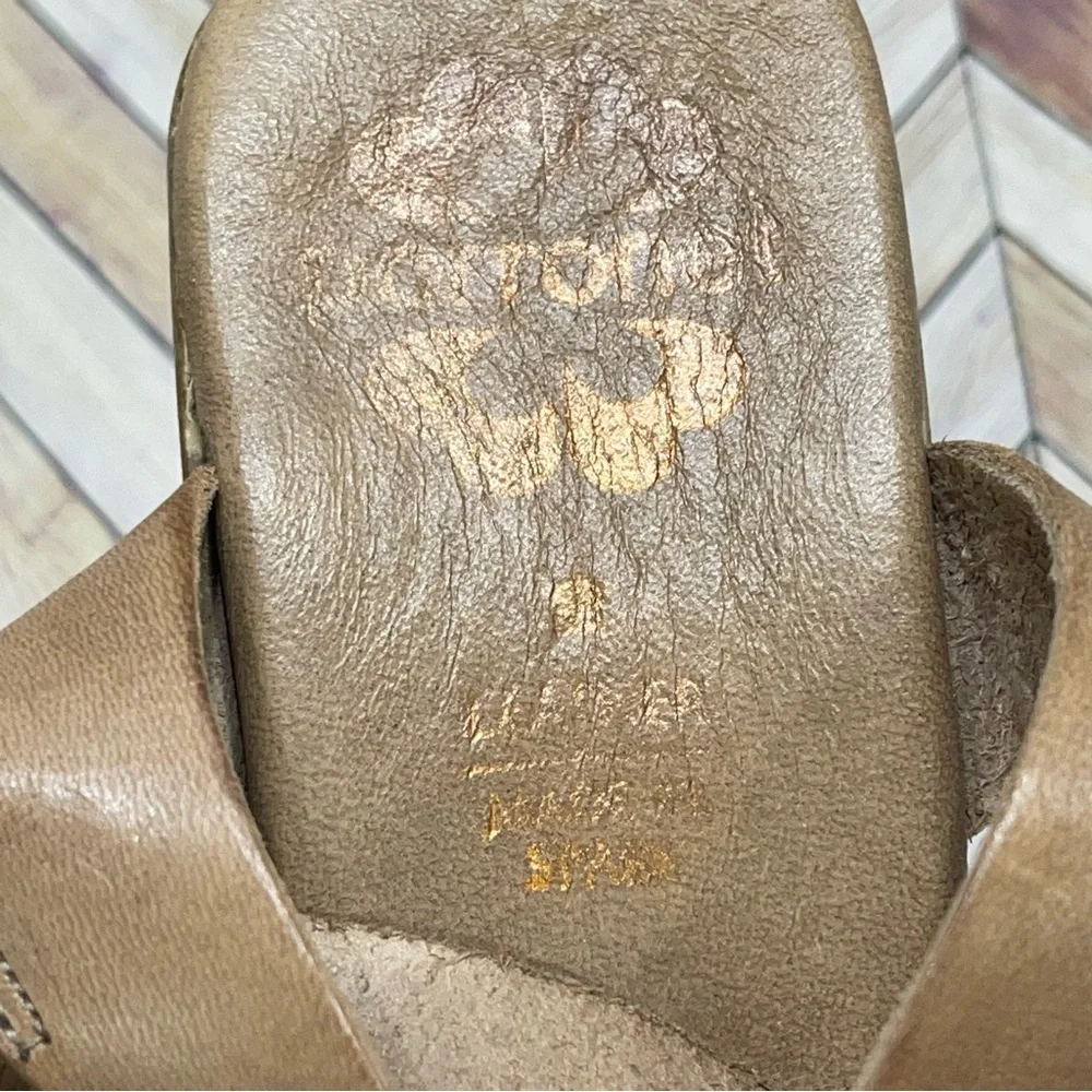 Porronet Blush Leather Sandal with Chunky Heels Size 7.5/38‎ sb
